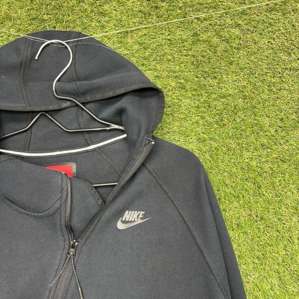 Nike Tech Fleece Hoodie Womens Medium Butterfly Full Zip Up Black 617358-660